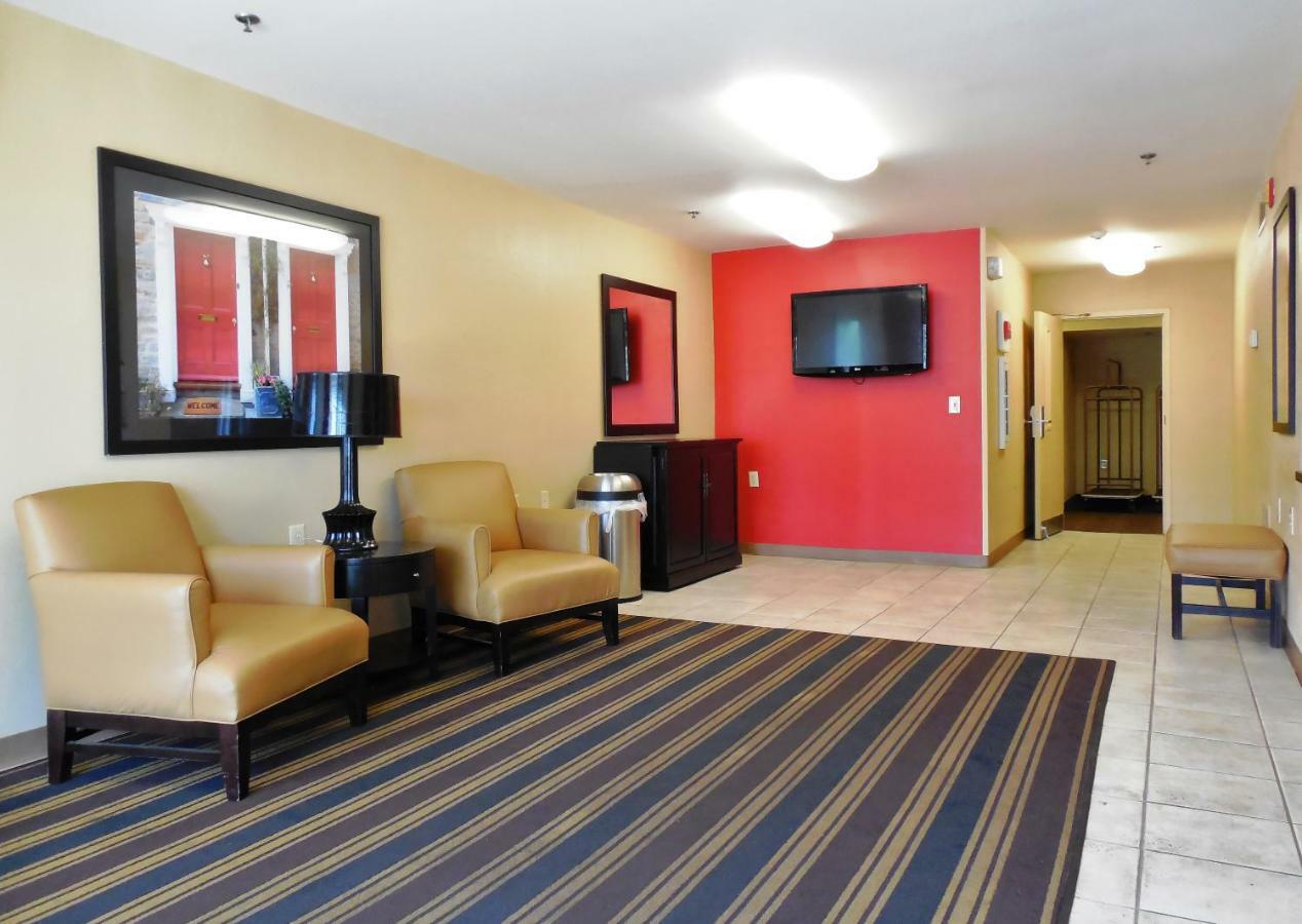 Suburban Studios Macon North Extérieur photo